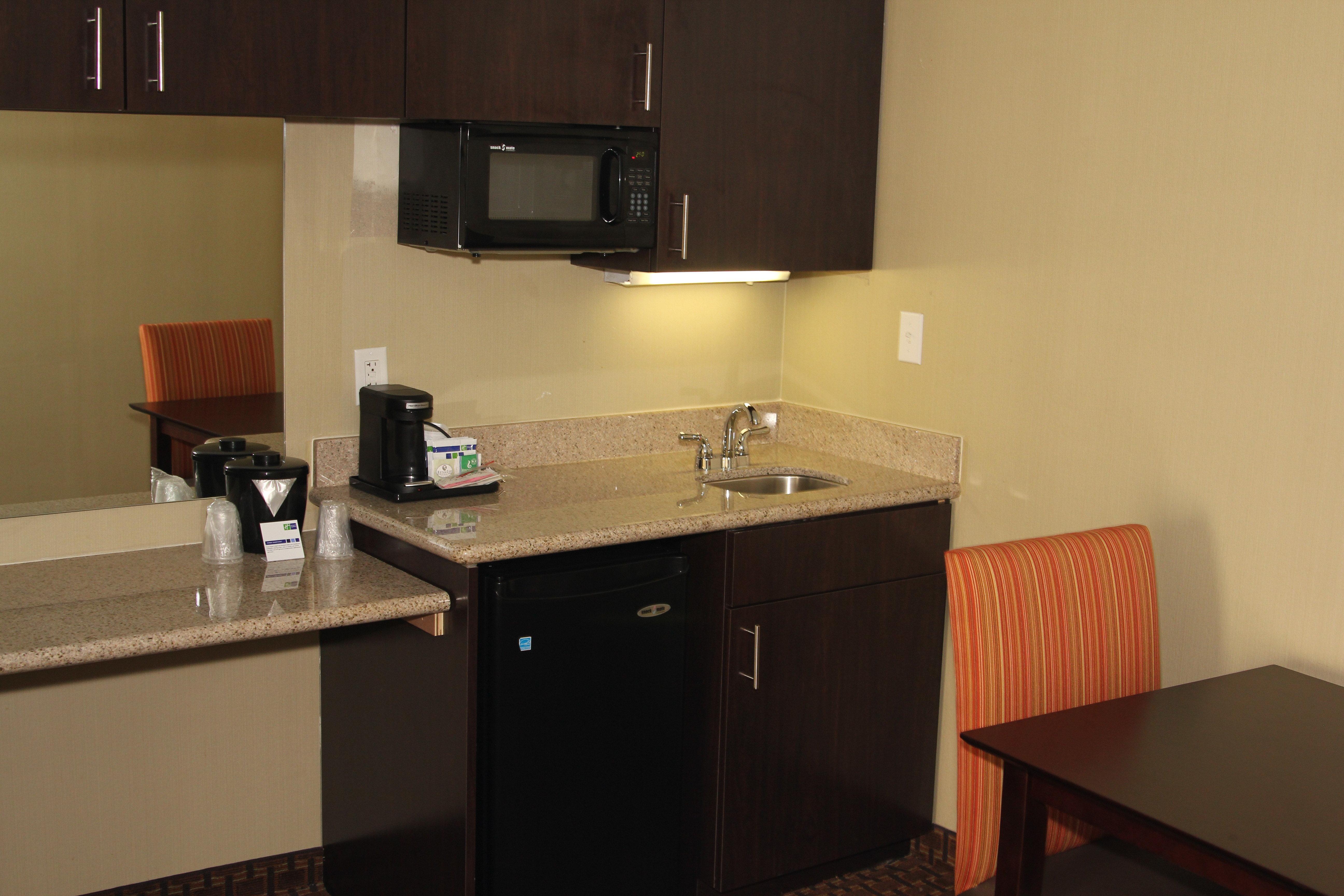 Holiday Inn Express Hotel & Suites Indianapolis W - Airport Area By Ihg Экстерьер фото