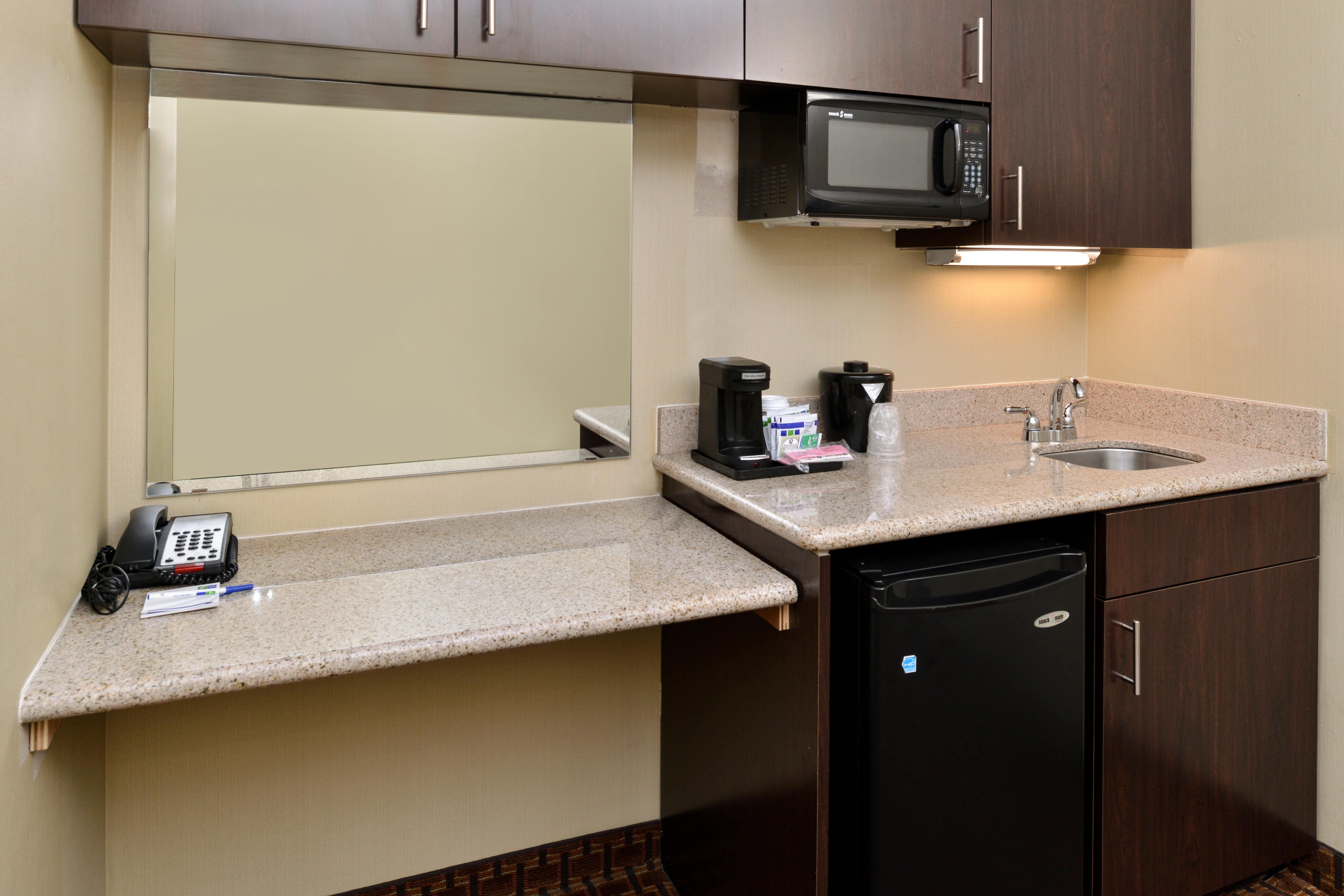 Holiday Inn Express Hotel & Suites Indianapolis W - Airport Area By Ihg Экстерьер фото