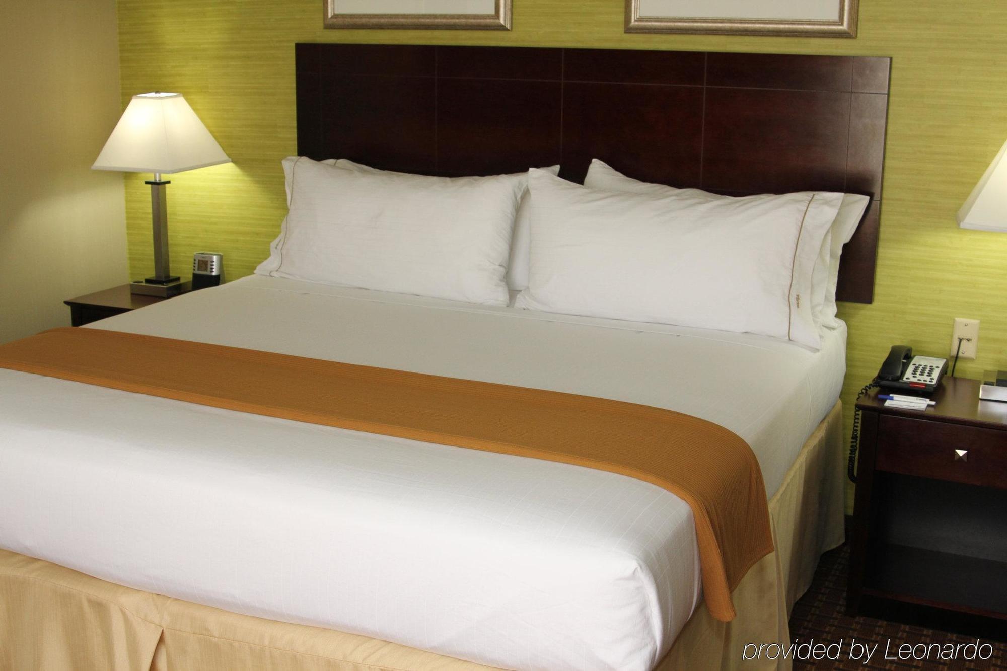 Holiday Inn Express Hotel & Suites Indianapolis W - Airport Area By Ihg Экстерьер фото