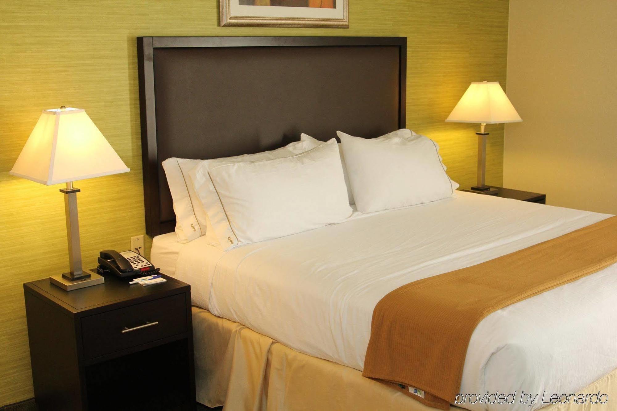 Holiday Inn Express Hotel & Suites Indianapolis W - Airport Area By Ihg Экстерьер фото