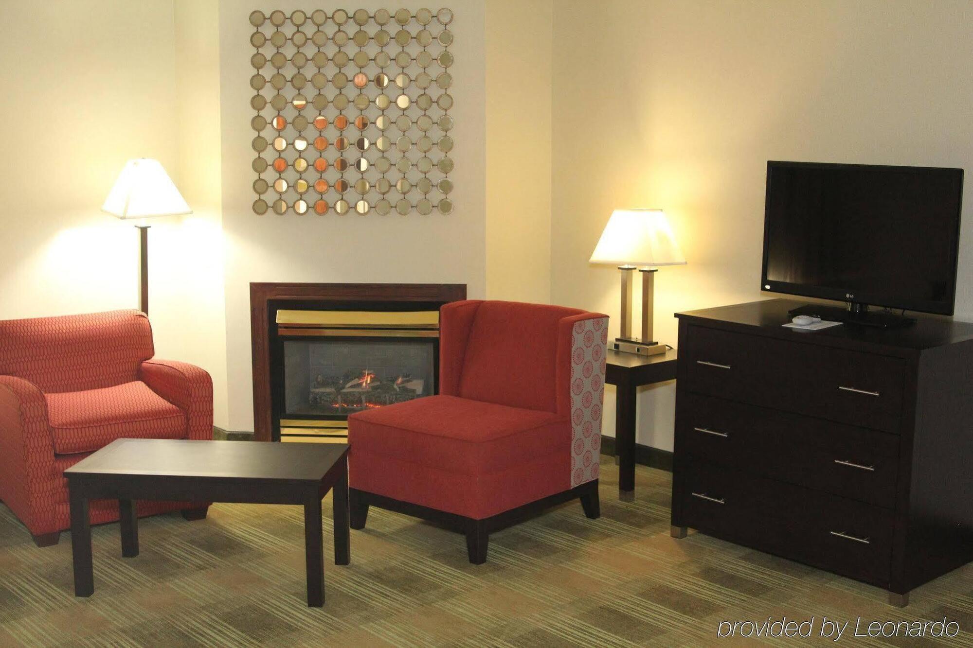 Holiday Inn Express Hotel & Suites Indianapolis W - Airport Area By Ihg Экстерьер фото